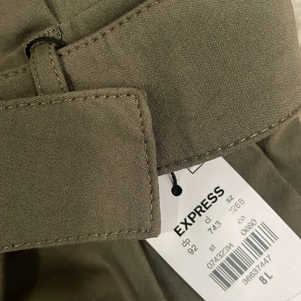 NWT Super Cute EXPRESS Wide Leg 8Long Pants - Picture 3 of 12